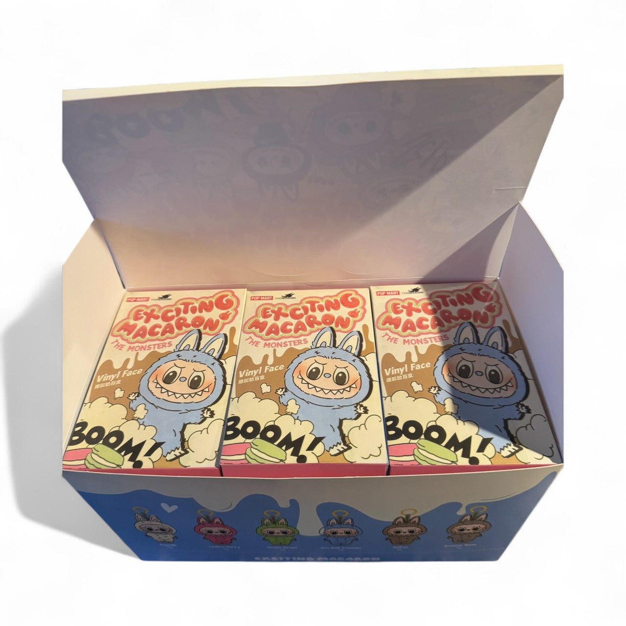 The Monsters - Tasty Macarons Vinyl Face Blind Box, 6PCs The Monsters Blind Box Figures, Random Design Action Figures Collectible Toys Home Decorations, Whole Set 6 IN BOX
