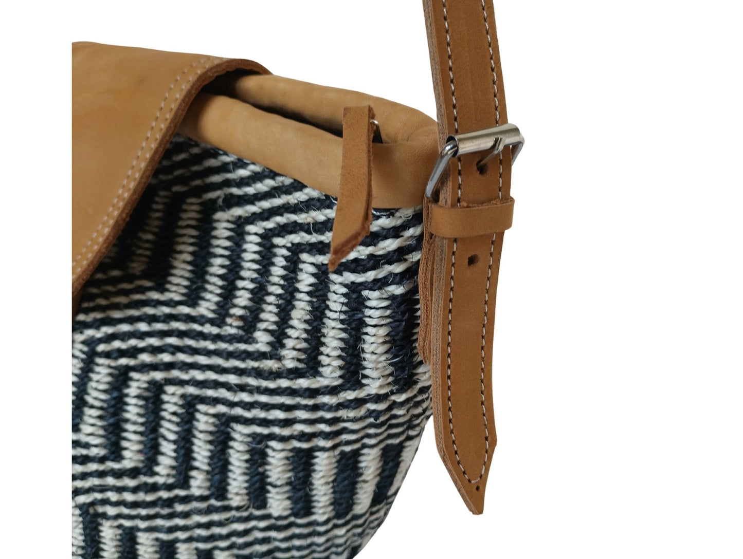 Small Balance Handcrafted Sisal Straw Crossbody Bag