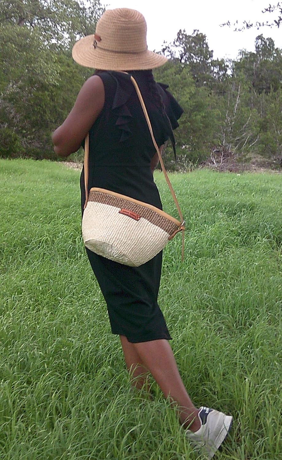 Life Top Handcrafted Sisal Straw Crossbody Bag
