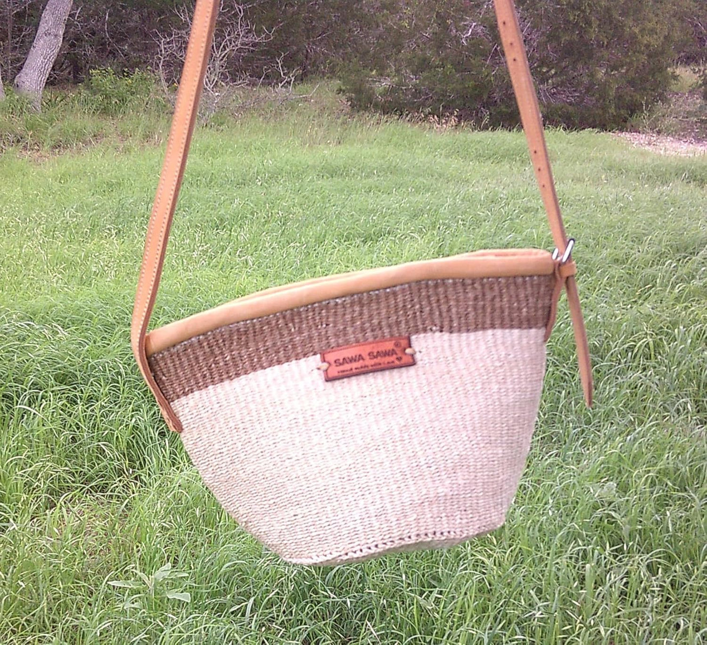 Life Top Handcrafted Sisal Straw Crossbody Bag