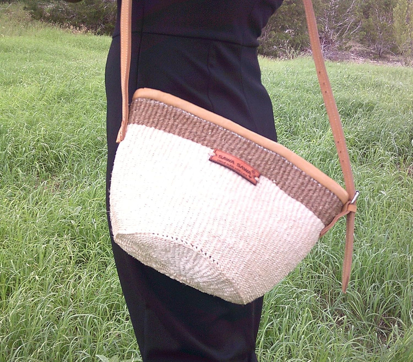 Life Top Handcrafted Sisal Straw Crossbody Bag