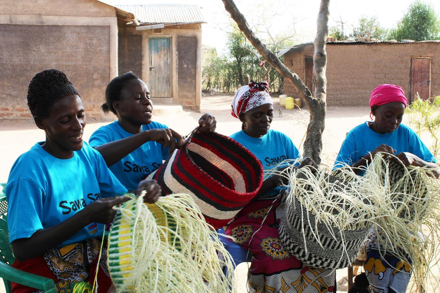 Life Top Handcrafted Sisal Straw Crossbody Bag