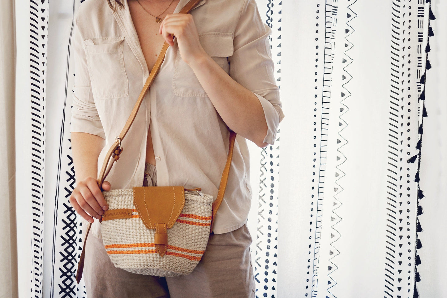 Small Generous Peace Handmade Sisal Crossbody Bag