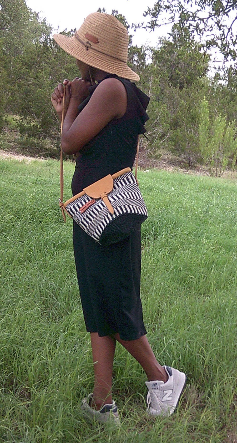 Small Balance Handcrafted Sisal Straw Crossbody Bag
