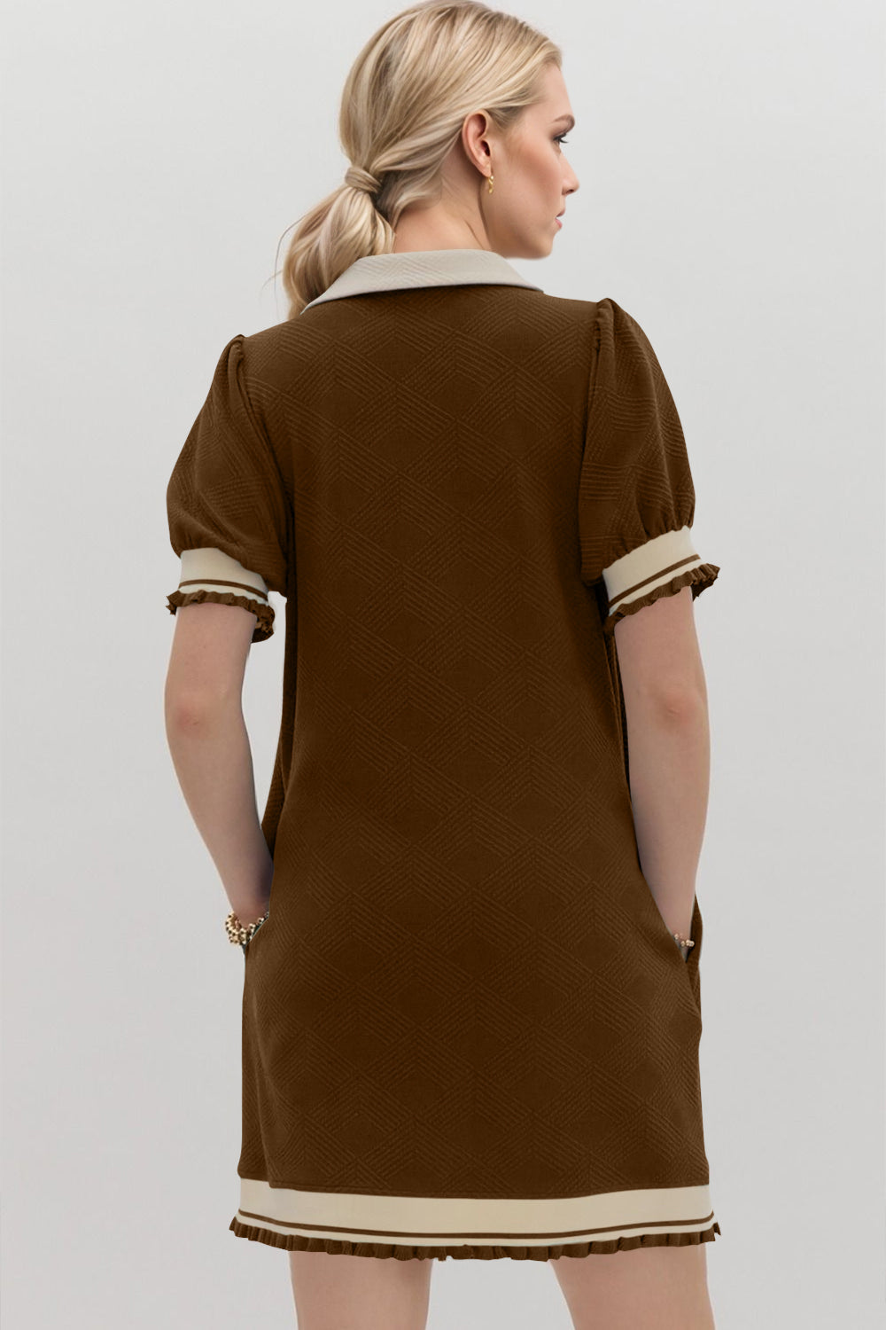 Trendy Contrast Short Sleeve Mini Dress Soft & Comfortable Casual Dress for Women