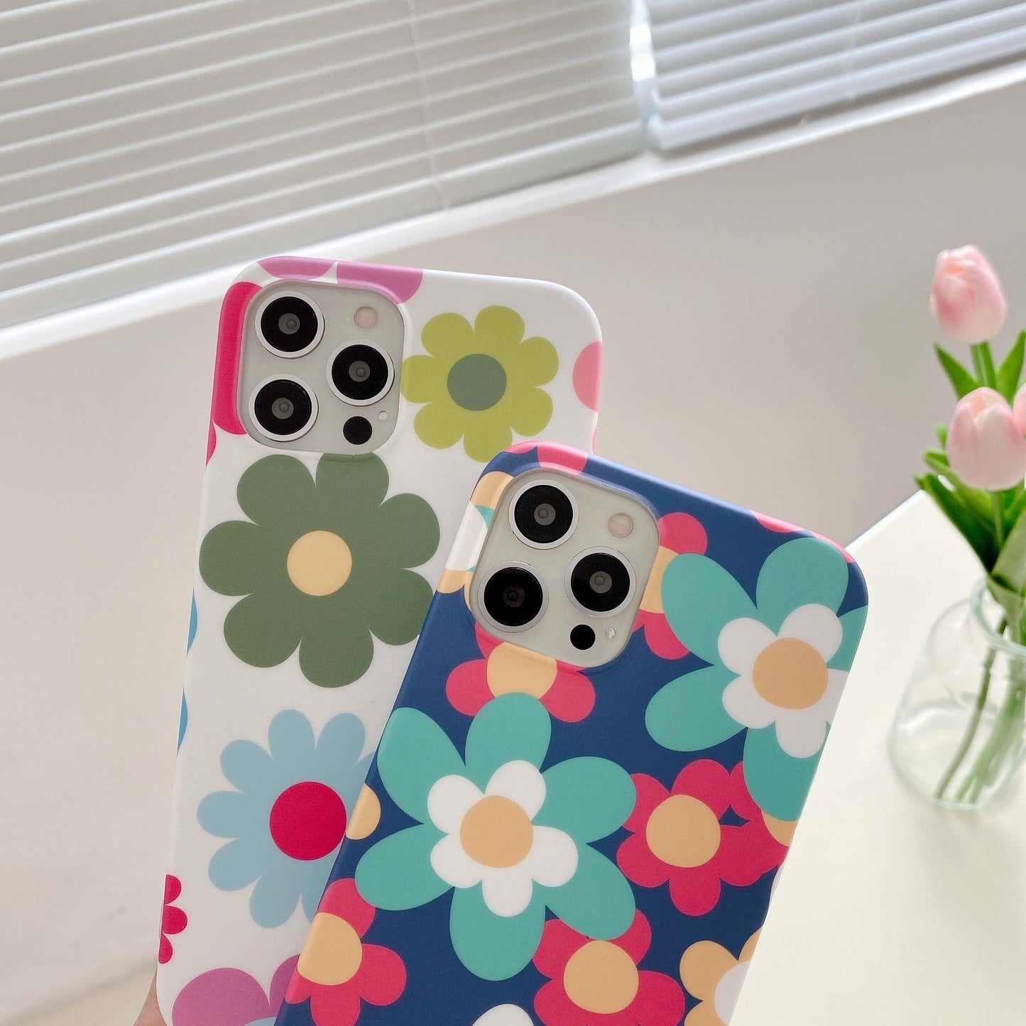 Cute Smooth Flower Phone Case For Iphone 13 11 Pro Max 12 Mini X Xr Xs Max 7 8 Plus Anti Knock Back Phone Cover Case Silicone Ultra Thin Shockproof Mobile Phone Case With Fashion Pattern Soft Bumper Full Body Protective Case For Iphone
