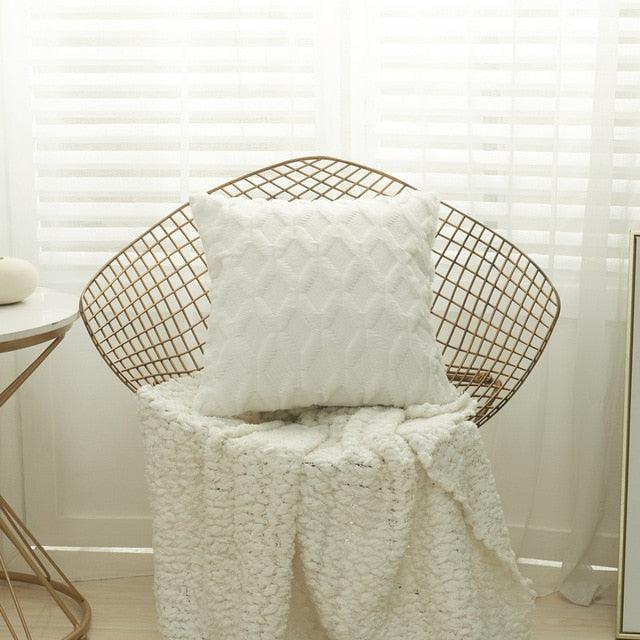 Elegant Plush Pillow Cover Geometric Soft Plush Short Wool Velvet Decorative Throw Pillow Covers Luxury Style Cushion Case Pillow Decorative Throw Pillow Case Soft Cozy Bed Cushion Cover Faux Fur Home Decor
