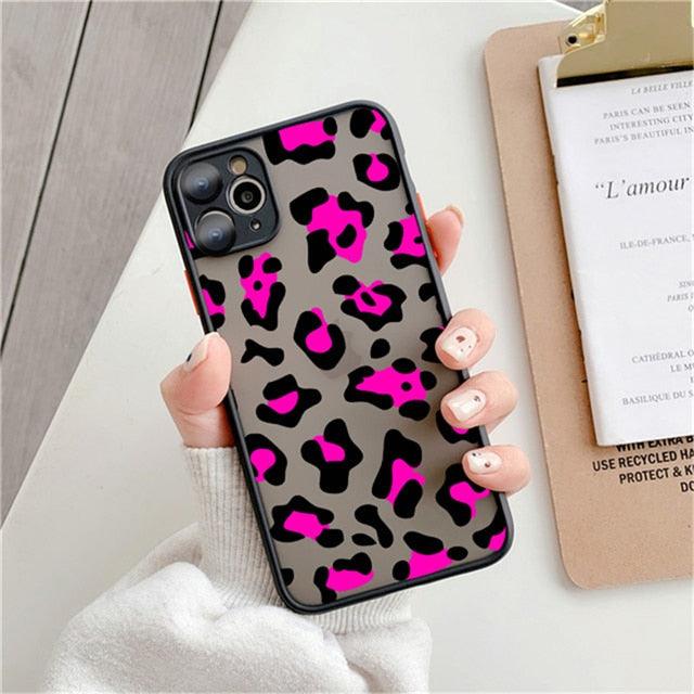 Fashion Leopard Pattern Case For iPhone 13 14 Pro MaxXS Max XR X Shockproof Cover Clear Bumper Women Girl Phone Case Cover with Black Leopard Print Designed for iPhone