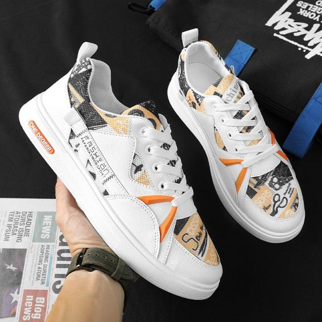 New Sports Mens Flats Sneakers Modern Design Man Running Shoes Mixed Colors Fashion Sports Black Popular Style Running Casual Walking Sneakers