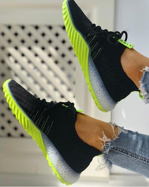 New Women Platform Modern Sneakers Casual Walking Shoes Slip On Mesh Sneakers Lightweight Comfortable Vulcanize Shoes Luxury Fashion Womens Sneakers