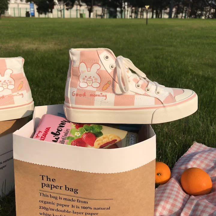 Pink Women's Luxury Canvas Sneakers Flats New Casual Tennis Basketball Canvas Shoes High-top Fashion Sneakers Slip On Walking Shoe Athletic Shoes For Gym Running Work