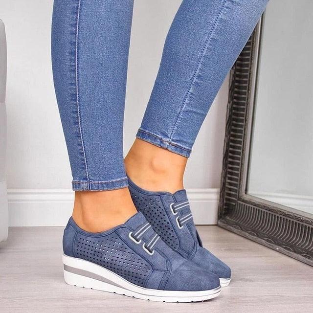 New High Heel Casual Womens Sneakers Breathable Height Increasing Shoes Air Cushion Comfortable Sneakers Women's Vulcanize Leather Shoes Luxury Walking Women Outdoor Shoes