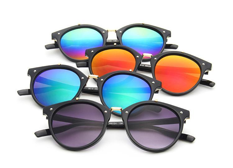 Unisex Vintage Round Shape Sunglasses Retro Women Design Luxury Popular Summer Sun Glasses Comfortable Classic Outdoor Eyewear UV400 Lens Trendy Sunglasses