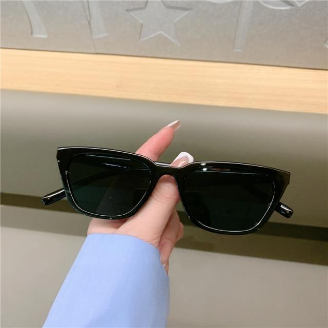 Vintage Narrow Cat Eye Sunglasses Cat's Eye Style Sunglasses For Women New Retro Style & Fashionable & Designer Shades Of Glasses Elegant Sunglasses