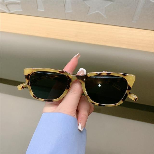 Vintage Narrow Cat Eye Sunglasses Cat's Eye Style Sunglasses For Women New Retro Style & Fashionable & Designer Shades Of Glasses Elegant Sunglasses
